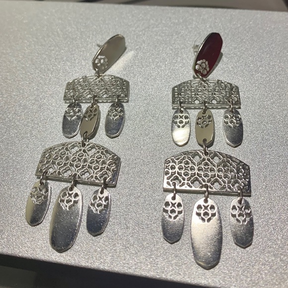 Kendra Scott Emmet Earrings - Rhod Filigree - Picture 3 of 5